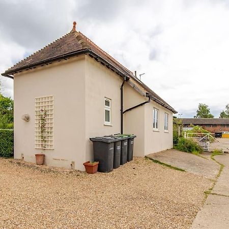 Lovely Kent Cottage With Rural Medway Views Tonbridge Exterior photo