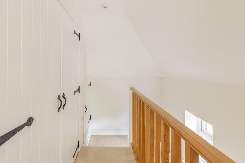 Lovely Kent Cottage With Rural Medway Views Tonbridge Exterior photo
